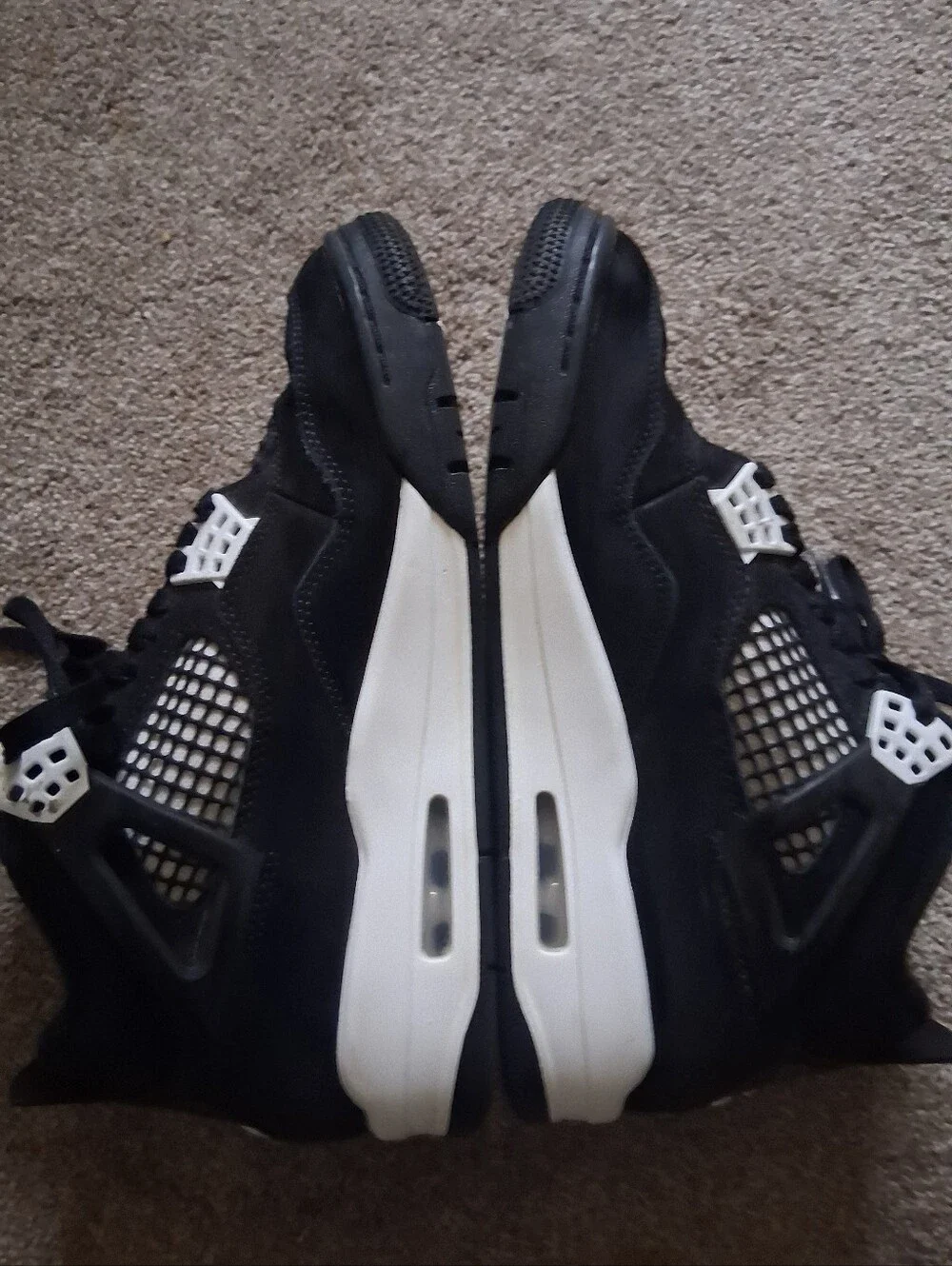 Nike Air Jordan 4 Retro White Thunder Black White FQ8138-001 Men's Size 7.5
